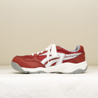 グランドシューズ